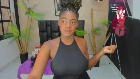 Snapshot of alana_bonny chatting on 09.22.25 Alana online show from 09.22.25