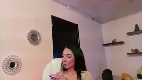 Maeve  online show from 09.21.25