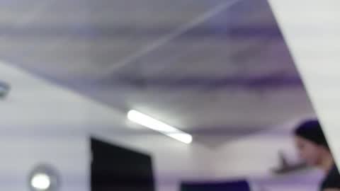 Maeve  online show from 02.02.26