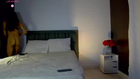 Alana Tobias online show from 04.25.26