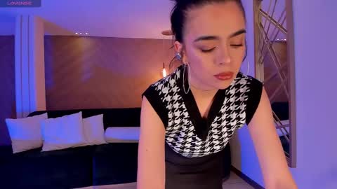 Alana online show from 02.23.25