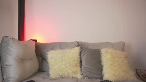 Alanna online show from 12.21.25