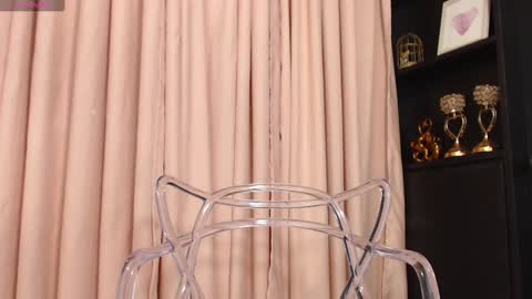 Snapshot of alanalove19 chatting on 01.10.25 Alana online show from 01.10.25