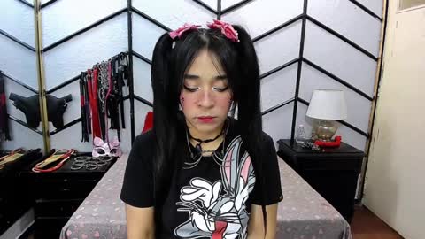 Alana online show from 01.18.25