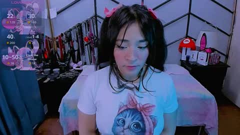 Alana online show from 11.19.25