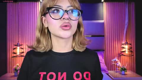 Sasha online show from 04.15.26