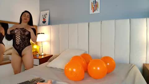 alanawestt online show from 10.16.25