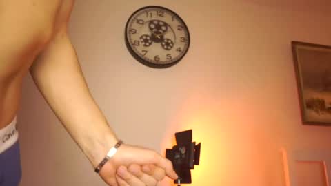 idenavarre online show from 12.29.24