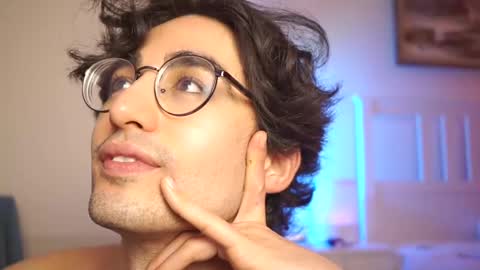 idenavarre online show from 02.24.25