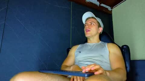 Alan Ferrer online show from 04.13.26