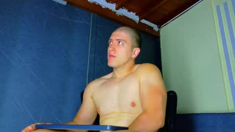 Alan Ferrer online show from 04.22.26