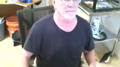 Alanlee10allen online show from 11.24.25