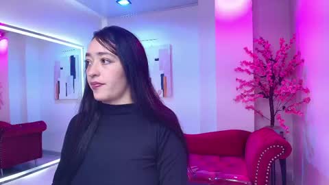 Alanna  online show from 04.17.26