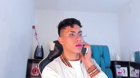 alannaughty_ online show from 03.11.25