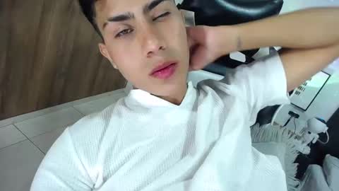 alannaughty_ online show from 10.29.25