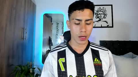 alannaughty_ online show from 04.15.26