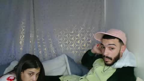 Snapshot of alaouirim25 chatting on 01.08.26 AllylicArabis online show from 01.08.26