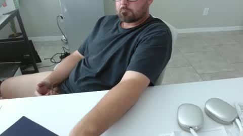John online show from 04.22.26