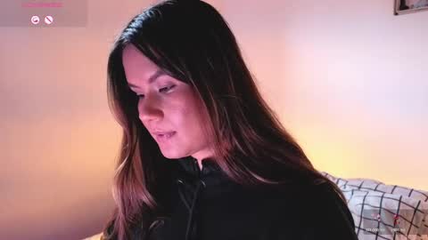 Snapshot of alba_toro535670 chatting on 05.25.26 alba_toro535670 online show from 05.25.26