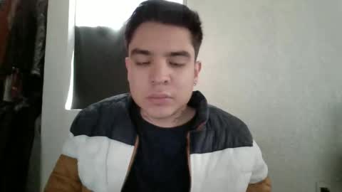 Snapshot of alber753713 chatting on 06.09.26 alber753713 online show from 06.09.26