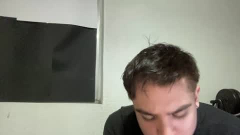 Snapshot of alber753713 chatting on 06.14.26 alber753713 online show from 06.14.26