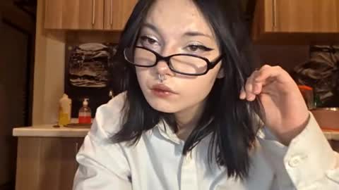 Snapshot of alberthamazierski chatting on 02.04.26 Im Katrina online show from 02.04.26