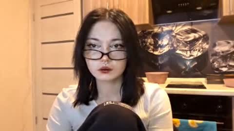 Snapshot of alberthamazierski chatting on 02.25.26 Im Katrina online show from 02.25.26