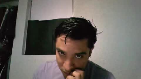 Snapshot of albertoarenas16 chatting on 05.21.26 albertoarenas16 online show from 05.21.26