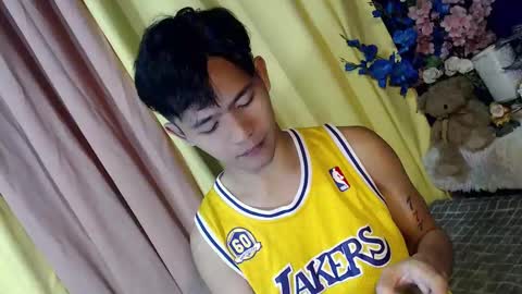 Snapshot of albertx_destroyer69 chatting on 02.11.25 Albert online show from 02.11.25