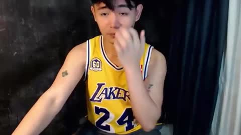 Snapshot of albertx_destroyer69 chatting on 10.05.25 Albert online show from 10.05.25