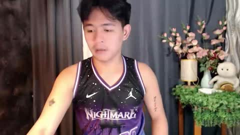 Snapshot of albertx_destroyer69 chatting on 10.11.25 Albert online show from 10.11.25