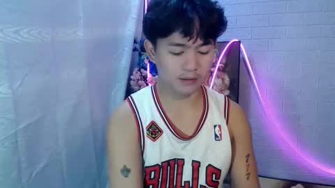 Snapshot of albertx_destroyer69 chatting on 05.18.26 Albert online show from 05.18.26