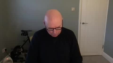 Snapshot of alc300170 chatting on 02.12.25 alc300170 online show from 02.12.25