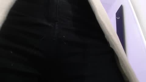 Ale online show from 12.22.25