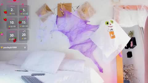 Snapshot of aleexiiaa chatting on 10.25.25 aleexiiaa online show from 10.25.25