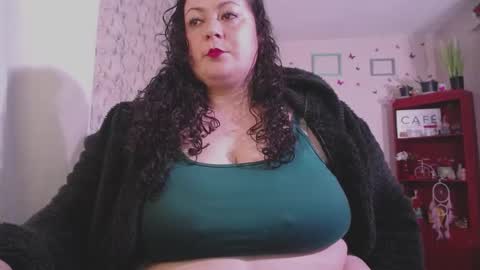 Snapshot of aleia_taylor chatting on 01.27.25 aleia taylor online show from 01.27.25