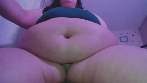 Snapshot of aleia_taylor chatting on 02.11.25 aleia taylor online show from 02.11.25