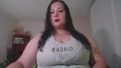 Snapshot of aleia_taylor chatting on 02.12.26 aleia taylor online show from 02.12.26