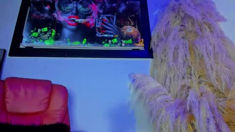 Snapshot of aleja_rogers996 chatting on 10.28.25 Alejandra online show from 10.28.25