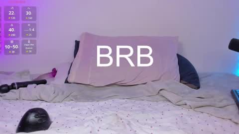 Snapshot of aleja_rossi chatting on 12.17.24 Aleja online show from 12.17.24