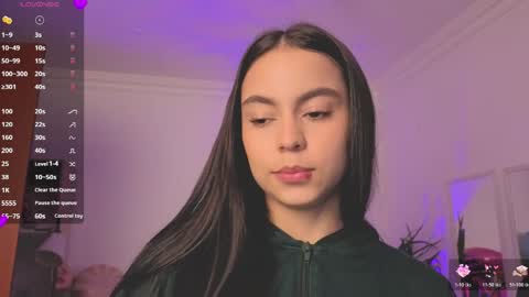 Snapshot of alejaa___ chatting on 04.29.26 Alejandra online show from 04.29.26