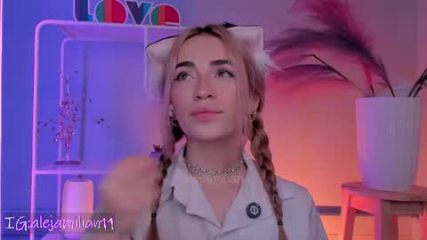 Snapshot of alejamillan1 chatting on 07.07.26 night GTM -5 online show from 07.07.26