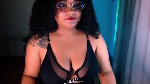 Alejandra  online show from 12.12.24