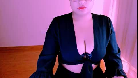 Alejandra  online show from 10.03.25
