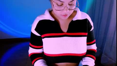 Alejandra  online show from 10.09.25