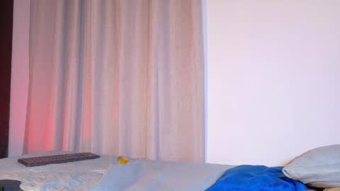 alejandra_dunn1 online show from 04.17.26