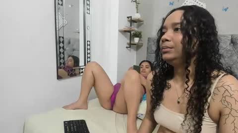 Snapshot of alejandra_evanss chatting on 12.22.24 alejandra_evanss online show from 12.22.24