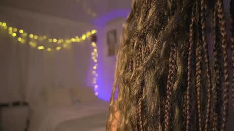 Snapshot of alejandra_kiss98 chatting on 01.10.25 O.F alejandra h1998 stream 300 pm - 1100 pm online show from 01.10.25