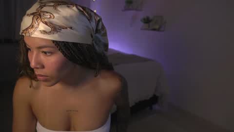 Snapshot of alejandra_kiss98 chatting on 01.13.25 O.F alejandra h1998 stream 300 pm - 1100 pm online show from 01.13.25