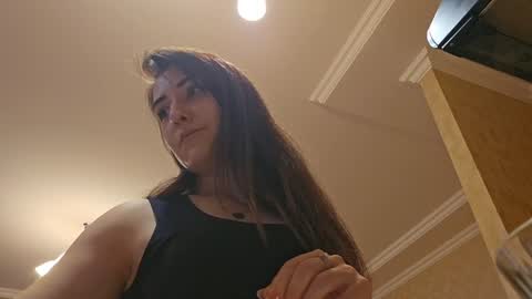 Snapshot of alejandradelaney chatting on 12.22.24 alejandradelaney online show from 12.22.24